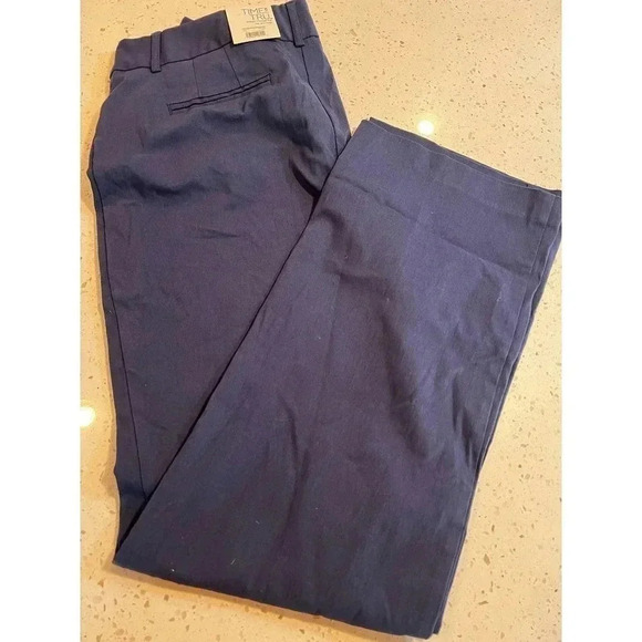 Time & tru nwt straight through the hip and thigh women’s blue pants - Picture 1 of 5